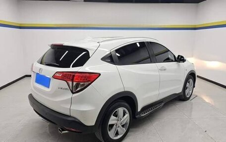 Honda Vezel, 2020 год, 1 450 000 рублей, 2 фотография