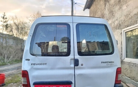Peugeot Partner II рестайлинг 2, 2011 год, 250 000 рублей, 3 фотография