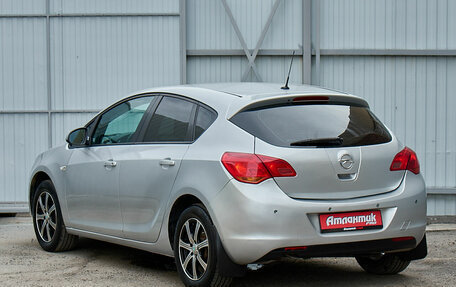 Opel Astra J, 2010 год, 575 000 рублей, 4 фотография