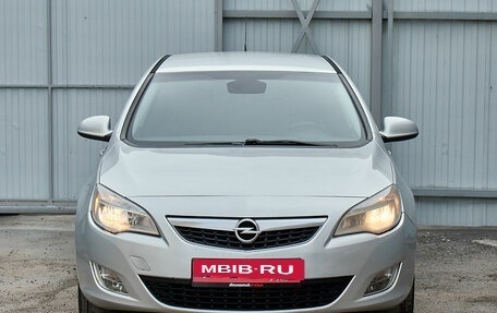 Opel Astra J, 2010 год, 575 000 рублей, 2 фотография