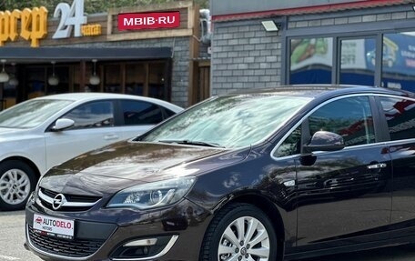 Opel Astra J, 2013 год, 1 049 000 рублей, 2 фотография