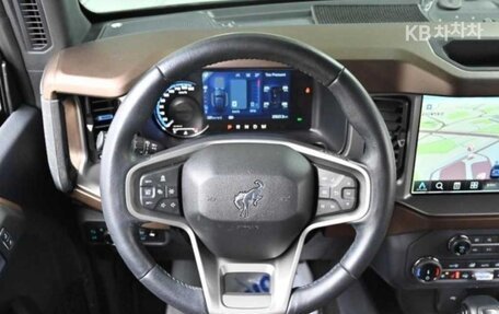 Ford Bronco, 2022 год, 4 880 000 рублей, 8 фотография