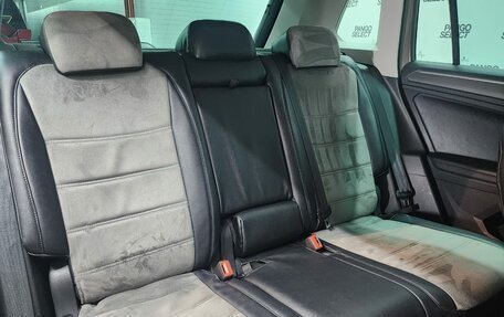 Volkswagen Tiguan II, 2019 год, 2 470 000 рублей, 4 фотография