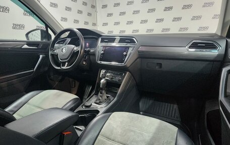 Volkswagen Tiguan II, 2019 год, 2 470 000 рублей, 3 фотография