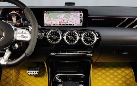 Mercedes-Benz CLA, 2021 год, 2 692 000 рублей, 3 фотография