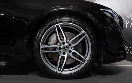 Mercedes-Benz E-Класс, 2019 год, 4 600 000 рублей, 5 фотография