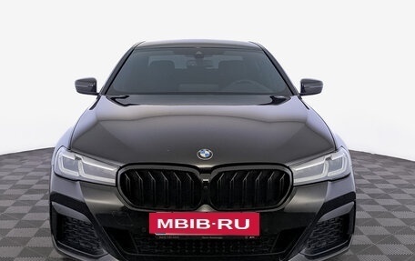 BMW 5 серия, 2021 год, 4 450 000 рублей, 2 фотография