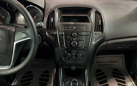 Opel Astra J, 2011 год, 365 000 рублей, 7 фотография