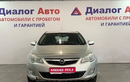 Opel Astra J, 2011 год, 365 000 рублей, 2 фотография