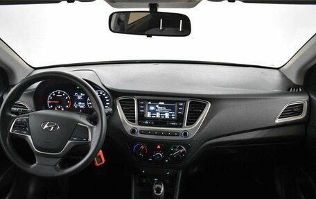Hyundai Solaris II рестайлинг, 2020 год, 1 475 000 рублей, 5 фотография