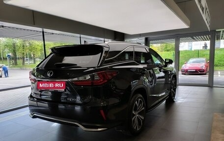 Lexus RX IV рестайлинг, 2018 год, 4 240 000 рублей, 6 фотография