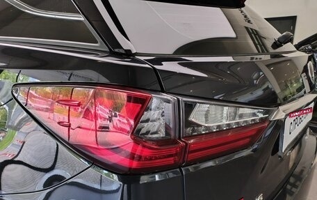 Lexus RX IV рестайлинг, 2018 год, 4 240 000 рублей, 7 фотография