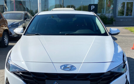 Hyundai Elantra, 2021 год, 1 595 000 рублей, 3 фотография