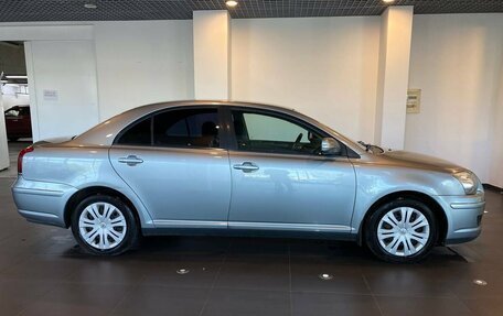 Toyota Avensis III рестайлинг, 2008 год, 690 000 рублей, 2 фотография