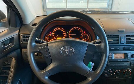 Toyota Avensis III рестайлинг, 2008 год, 690 000 рублей, 10 фотография