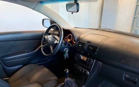 Toyota Avensis III рестайлинг, 2008 год, 690 000 рублей, 12 фотография