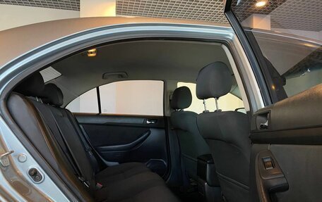 Toyota Avensis III рестайлинг, 2008 год, 690 000 рублей, 17 фотография