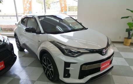 Toyota C-HR I рестайлинг, 2021 год, 1 300 228 рублей, 3 фотография