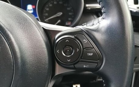 Toyota C-HR I рестайлинг, 2021 год, 1 300 228 рублей, 11 фотография