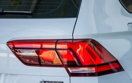 Volkswagen Tiguan II, 2021 год, 3 048 000 рублей, 12 фотография