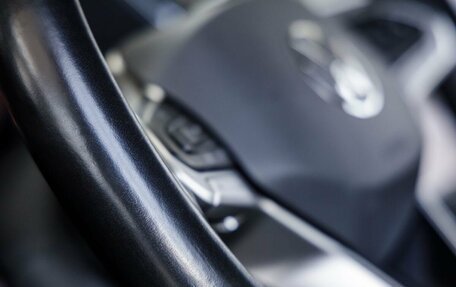 Volkswagen Tiguan II, 2021 год, 3 048 000 рублей, 17 фотография