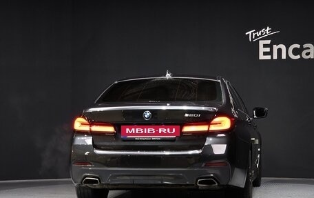 BMW 5 серия, 2021 год, 3 438 005 рублей, 4 фотография