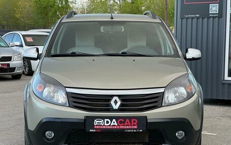 Renault Sandero I, 2012 год, 749 000 рублей, 2 фотография