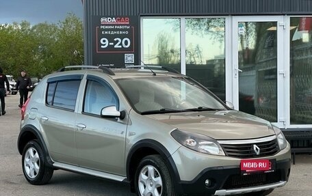 Renault Sandero I, 2012 год, 749 000 рублей, 3 фотография