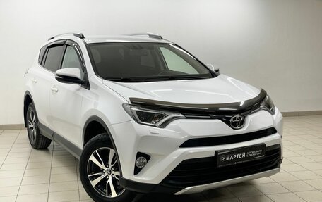 Toyota RAV4, 2017 год, 2 029 000 рублей, 3 фотография