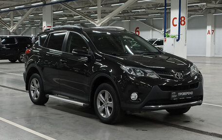 Toyota RAV4, 2015 год, 2 100 000 рублей, 3 фотография
