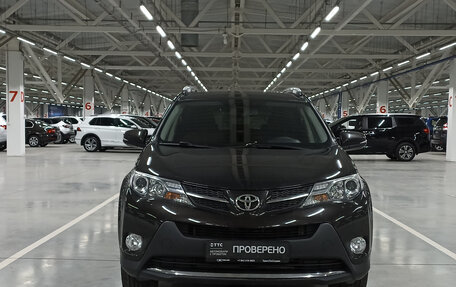 Toyota RAV4, 2015 год, 2 100 000 рублей, 2 фотография