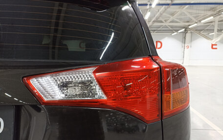 Toyota RAV4, 2015 год, 2 100 000 рублей, 9 фотография