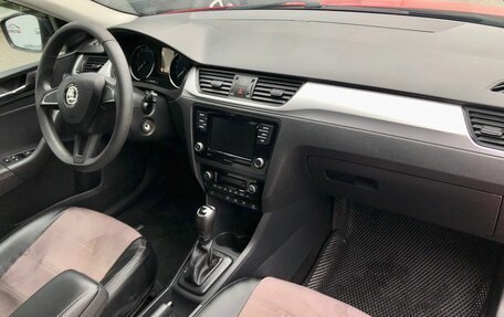 Skoda Rapid I, 2018 год, 1 384 000 рублей, 9 фотография