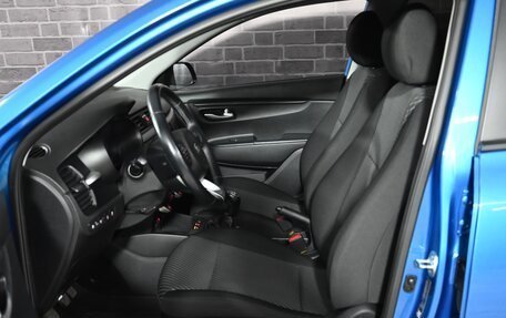 KIA Rio IV, 2019 год, 1 350 000 рублей, 10 фотография