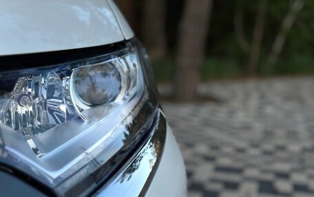 Mitsubishi Outlander III рестайлинг 3, 2021 год, 2 684 000 рублей, 10 фотография