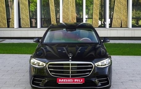 Mercedes-Benz S-Класс, 2021 год, 13 000 000 рублей, 2 фотография