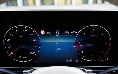 Mercedes-Benz S-Класс, 2021 год, 13 000 000 рублей, 17 фотография