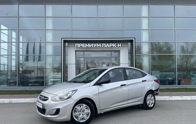 Hyundai Solaris II рестайлинг, 2012 год, 520 000 рублей, 1 фотография