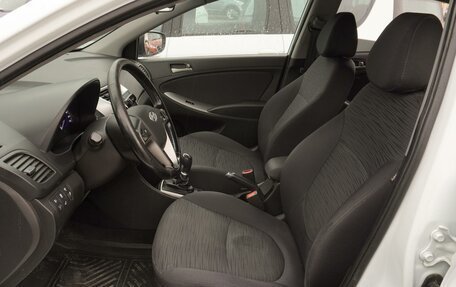 Hyundai Solaris II рестайлинг, 2016 год, 949 000 рублей, 11 фотография