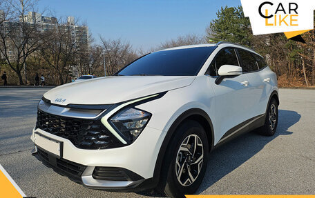 KIA Sportage IV рестайлинг, 2022 год, 2 400 000 рублей, 1 фотография
