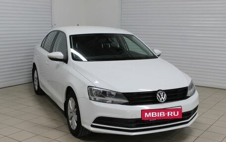 Volkswagen Jetta VI, 2016 год, 1 099 000 рублей, 3 фотография