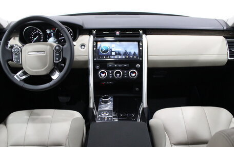 Land Rover Discovery IV, 2017 год, 3 290 000 рублей, 14 фотография
