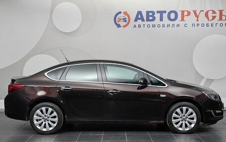 Opel Astra J, 2013 год, 755 000 рублей, 5 фотография