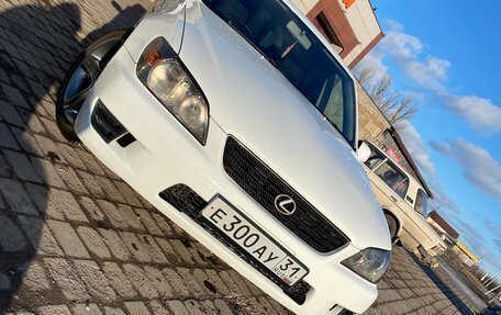 Toyota Altezza, 1999 год, 810 000 рублей, 2 фотография