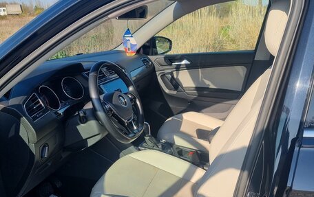 Volkswagen Tiguan II, 2019 год, 2 550 000 рублей, 6 фотография