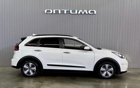 KIA Niro I, 2018 год, 1 647 000 рублей, 4 фотография