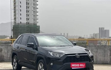 Toyota RAV4, 2022 год, 2 380 101 рублей, 3 фотография