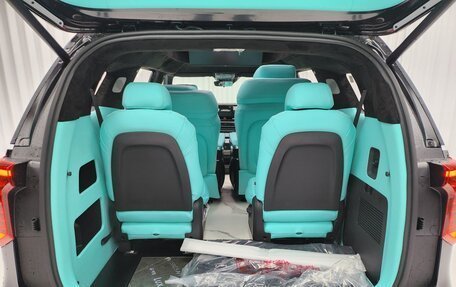 KIA Carnival, 2025 год, 7 502 000 рублей, 9 фотография