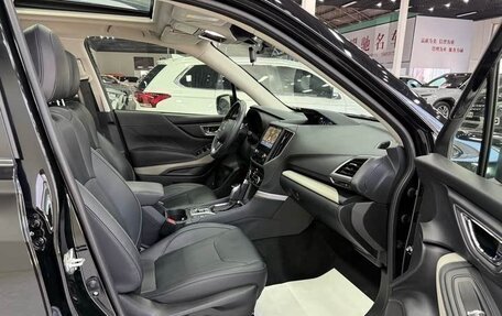 Subaru Forester, 2022 год, 2 900 000 рублей, 9 фотография