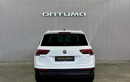 Volkswagen Tiguan II, 2017 год, 1 897 000 рублей, 6 фотография